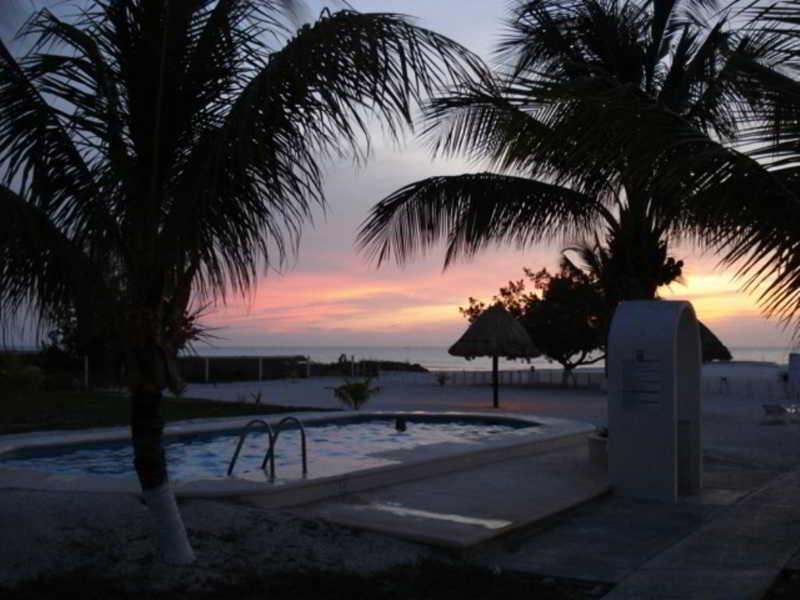 Hotel Puerto Holbox Beach Front Bagian luar foto